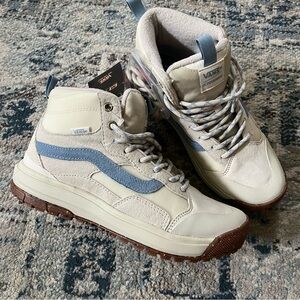 VANS UltraRange EXO Boots For Women High White Canvas Suede Hiking